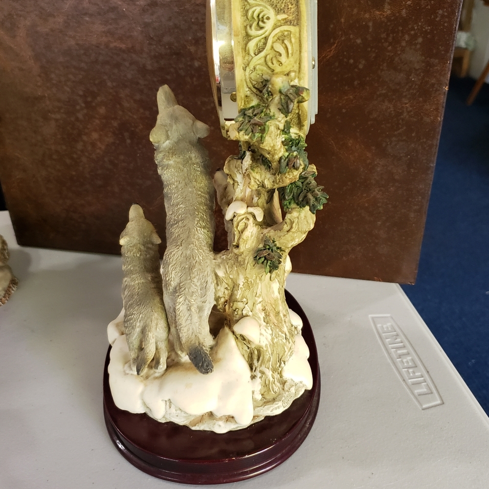 Rubg's COLLECTION  Clock statue with 3 wolfs - Picture 12 of 15